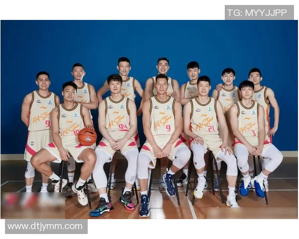 全明星篮球赛直播盛况回顾球迷热情高涨精彩瞬间不容错过